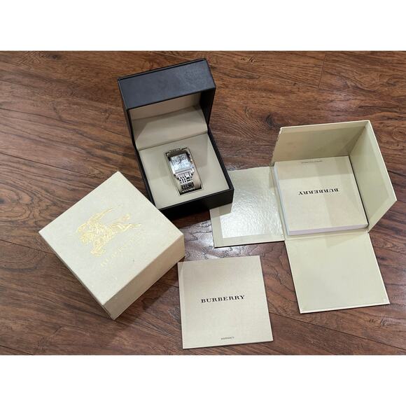 Burberry watch BU1560 Swiss UNTESTED - Picture 5 of 10